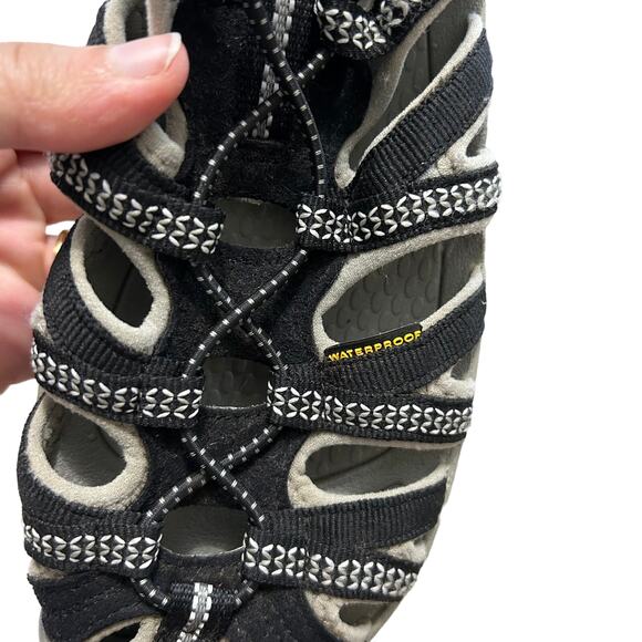 KEEN Whisper Waterproof Sandals Women's Sz 6 Black Neutral Gray Elastic Cord - Picture 9 of 9